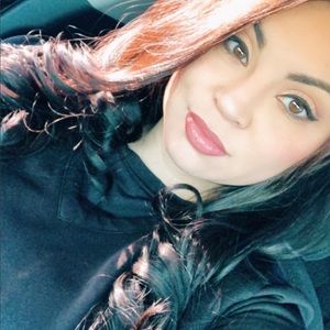 Meet your Posher, Jessica